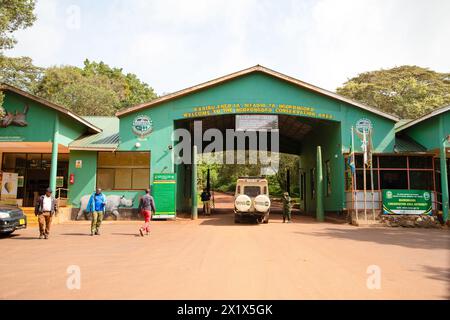 Arusha, Tansania, Afrika. Februar 2022 . Haupteingang zum Tansania Nationalreservat Ngorongoro Stockfoto