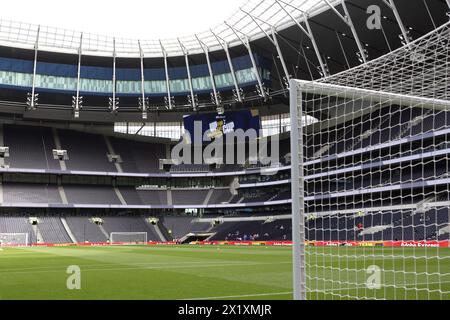 Innenraum des Stadions Tottenham Hotspur FC Women gegen Leicester City FC Women Adobe Women's FA Cup Halbfinale Tottenham Hotspur Stadium 14. April 2024 Stockfoto