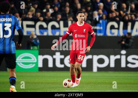 Trent Alexander-Arnold (FC Liverpool) während der UEFA Europa League, Viertelfinale, 2. Legs-Fußballspiel zwischen Atalanta BC und Liverpool FC am 18. April 2024 im Gewiss Stadium in Bergamo, Italien - Credit: Luca Rossini/E-Mage/Alamy Live News Stockfoto