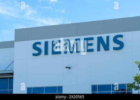 Nahaufnahme des SIEMENS-Schilds auf dem Gebäude in Houston, Texas, USA Stockfoto