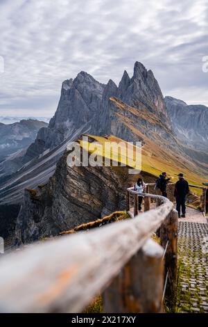 Geissler Group und Seceda im Herbst, Gröden, Bozen, Südtirol, Italien Stockfoto