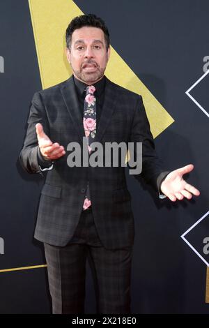 April 2024, Los Angeles, CA, USA: LOS ANGELES - 18. APR: Mario Cantone beim TCM Classic Film Festival Opening Night 2024 - Präsentation zum 30. Jahrestag von „Pulp Fiction“ im TCL Chinese Theater IMAX am 18. April 2024 in Los Angeles, CA (Credit Image: © Kay Blake/ZUMA Press Wire) NUR REDAKTIONELLE VERWENDUNG! Nicht für kommerzielle ZWECKE! Stockfoto