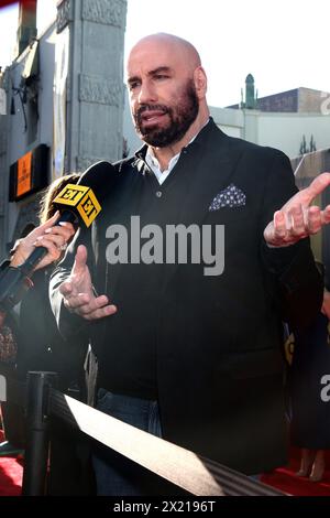 April 2024, Los Angeles, CA, USA: LOS ANGELES - 18. APR: John Travolta beim TCM Classic Film Festival 2024 Opening Night - 30. Jahrestag Präsentation von „Pulp Fiction“ im TCL Chinese Theater IMAX am 18. April 2024 in Los Angeles, CA (Credit Image: © Kay Blake/ZUMA Press Wire) NUR REDAKTIONELLE VERWENDUNG! Nicht für kommerzielle ZWECKE! Stockfoto