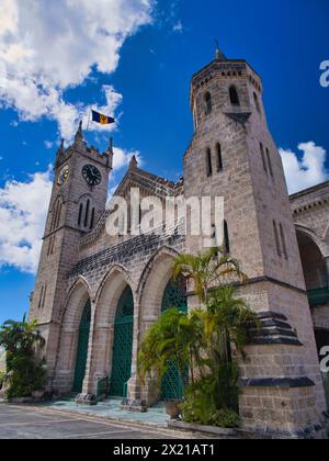 Bridgetown, Barbados - Parlamentsgebäude und Museum in Bridgetown, Barbados. Aufgenommen an einem sonnigen Tag mit blauem Himmel. Stockfoto