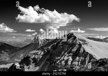 Guffert und Juifen aus Demeljoch, Demeljoch, Karwendel, Tirol, Österreich Stockfoto