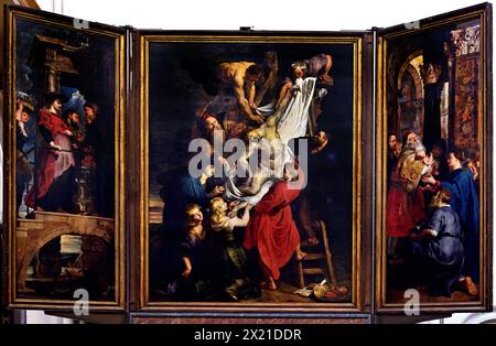 Der Abstieg vom Kreuz; die Mitteltafel eines Triptychon-Gemäldes von Peter Paul Rubens (1577–1640) 1611-1614 die Kathedrale unserer Lieben Frau - Onze-Lieve-Vrouwekathedraal, ) Antwerpen, Belgien, Belgien. ( 1352 Bauabschluss 1521) gotisch. (Der tragische Moment, in dem Jesus vom Kreuz genommen und von einer Menschenmenge getragen wird.) Stockfoto