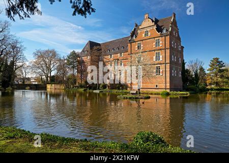 Schloss Bedburg, ehemaliges Wasserschloss, Deutschland, Nordrhein-Westfalen, Niederrhein, Bedburg Stockfoto