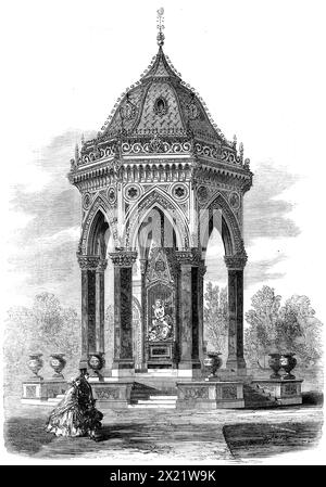 Trinkbrunnen im Victoria Park, das Geschenk von Miss Burdett Coutts, 1862. Die Anordnung ist achteckig... das Mauerwerk besteht aus Portland- und Kentish-Ragstone, Gazeby-Stein wird für die Stufen und Pflaster verwendet... das Äußere besteht aus acht Pfeilern aus poliertem Peterhead-Granit, mit geschnitzten Kapitellen aus Aubigny-Stein... die Spandrils der Bögen enthalten... Platten aus poliertem Marmor. Über diesen erhebt sich das Hauptgesims...angereichert mit roten und grünen Marmor...vier seiner Seiten sind von den Springbrunnen besetzt...auf der achten [Seite] befindet sich der Eingang zu einer Kammer, die Zugang bietet Stockfoto