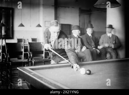 C. Demarest, 1912. Zeigt Calvin A. Demarest, einen nationalen Billardmeister. Stockfoto