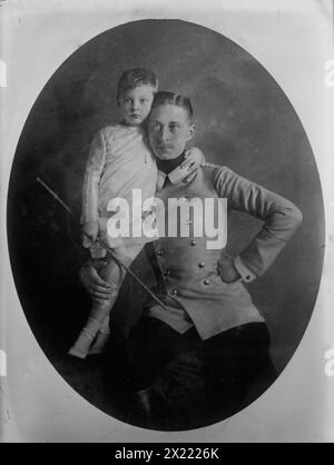 Kronprinz von Deutschland und Prinz Wilhelm, 1910. Stockfoto