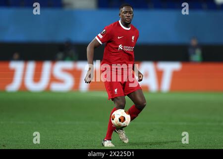 Bergamo, Italien. April 2024. Ibrahima Konate von Liverpool FC im zweiten Legspiel der UEFA Europa League zwischen Atalanta BC und Liverpool FC im Gewiss-Stadion am 18. April 2024 in Bergamo, Italien. Quelle: Marco Canoniero/Alamy Live News Stockfoto