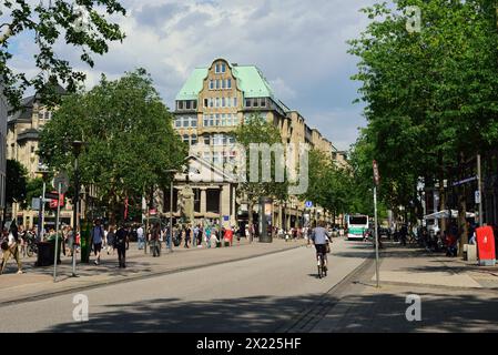 Geografie / Reisen, Deutschland, Hamburg, Mönckebergstraße, Einkaufsstraße, STADT, ADDITIONAL-RIGHTS-CLEARANCE-INFO-NOT-AVAILABLE Stockfoto