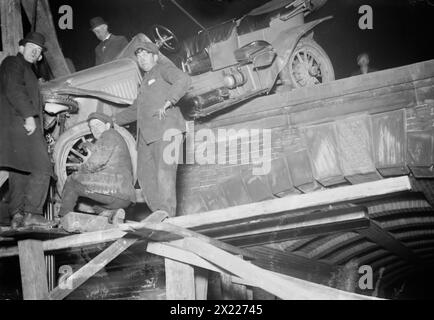 N.Y.C. Auto ruinierte im Central Park, zwischen 1910 und 1915. Stockfoto