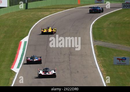 Imola, Frankreich. April 2024. © PHOTOPQR/OUEST FRANCE/Franck Dubray ; Imola ; 18/04/2024 ; Sport Automobile WEC championnat du Monde d' Endurance sur le Circuit d' Imola en Italie. (Foto: Franck Dubray) - WEC-Weltmeisterschaft auf der Strecke von Imola in Italien am 18. April 2024 Credit: MAXPPP/Alamy Live News Stockfoto