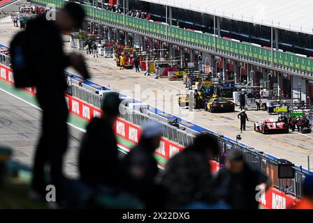 Imola, Frankreich. April 2024. © PHOTOPQR/OUEST FRANCE/Franck Dubray ; Imola ; 18/04/2024 ; Sport Automobile WEC championnat du Monde d' Endurance sur le Circuit d' Imola en Italie. (Foto: Franck Dubray) - WEC-Weltmeisterschaft auf der Strecke von Imola in Italien am 18. April 2024 Credit: MAXPPP/Alamy Live News Stockfoto