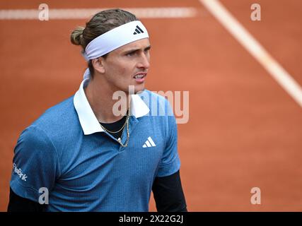 München, Deutschland. April 2024. Tennis: ATP Tour - München, Singles, Männer, Viertelfinale. Zverev (Deutschland) - Garin (Chile). Alexander Zverev in Aktion. Quelle: Sven Hoppe/dpa/Alamy Live News Stockfoto