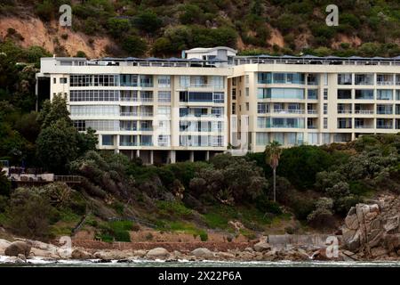Luxus-Apartments, One Chapmans Peak Drive, Hout Bay, Kapstadt, Südafrika. Stockfoto