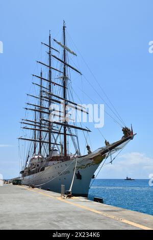Großes Segelschiff „Sea Cloud“ in Philipsburg, Sint Maarten. Edward Francis Hutton ließ 1931 in Kiel die größte private Segelyacht der Welt bauen. Stockfoto