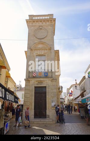 Museum Baroncelli, ehemaliges Rathaus, Les Saintes-Maries-de-la-Mer, Camargue, Bouches-du-Rhone, Provence-Alpes-Cote d'Azur, Südfrankreich, Frankreich Stockfoto