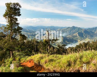 Berglandschaft Eastern Highlands, Papua-Neuguinea Stockfoto