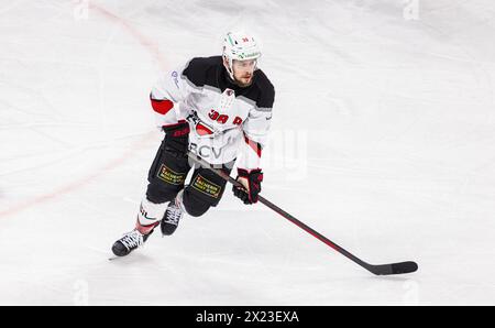 Zürich, 16. April 2024: #38 Lukas Frick, Verteidiger Lausanne HC. (Quelle: DieBildmanufaktur/Andreas Haas) Stockfoto