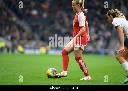 Tottenham Hotspur Stadium, London, Großbritannien - 16. Dezember 2023: Beth Mead for Arsenal Women gegen Tottenham Hotspur Women Stockfoto