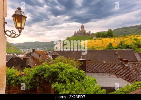 Blick auf Cochem vom Kloster Maria Martental, Deutschland Stockfoto