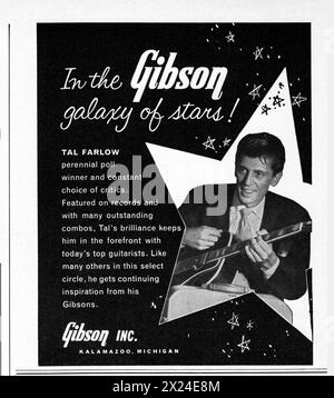 Eine Anzeige für Gibson-Gitarren mit der Jazzlegende Tal Farlow. Von einem amerikanischen Musikmagazin aus dem Jahr 1960. Stockfoto