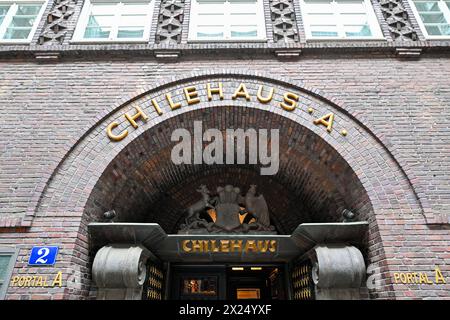 Hamburg, Deutschland - 14. Juli 2023: Chilehaus Backsteinbau in Hamburg. Stockfoto