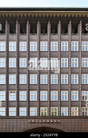 Hamburg, Deutschland - 14. Juli 2023: Chilehaus Backsteinbau in Hamburg. Stockfoto