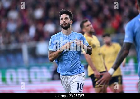 Luis Alberto Romero Alconchel (Latium) feiert, nachdem er am 19. April 2024 im Luigi Ferraris Stadion in Genova, Italien, das erste Tor seines Teams beim Spiel der italienischen Serie A zwischen Genua 0-1 Lazio erzielte. Quelle: Maurizio Borsari/AFLO/Alamy Live News Stockfoto