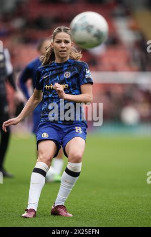 Manchester United Women gegen Chelsea Women – Halbfinale des FA Cup der Frauen LEIGH, ENGLAND – 14. DEZEMBER: Melanie Leupolz aus Chelsea beim vierten Spiel der Frauen im FA Cup zwischen Manchester United und Chelsea im Leigh Sports Village am 14. April 2024 in Leigh, England. Stockfoto