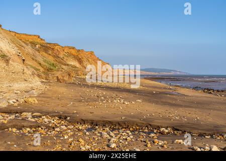 Die Kanalküste in der Nähe der Brighstone Bay auf der Isle of Wight, England, Großbritannien Stockfoto