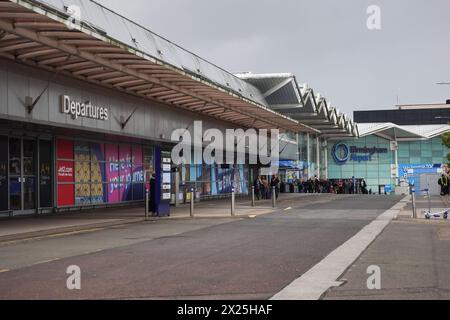 Birmingham Airport, England 19. April 2024 - GV's vom Birmingham BHX Airport in England. Quelle: Stop Press Media/Alamy Live News Stockfoto