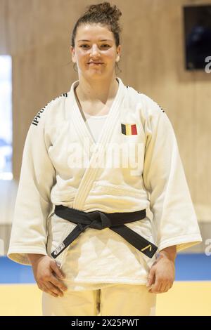 Antwerpen, Belgien. April 2024. Die belgische Vicky Verschaere wurde während eines Pressegesprächs während eines Trainingslagers von Judo Belgien vor der Judo-Europameisterschaft in Zagreb (25.-28.04.) im Stedelijk Lyceum Topsport, in Wilrijk, Antwerpen, am Samstag, den 20. April 2024, fotografiert. BELGA FOTO DAVID PINTENS Credit: Belga News Agency/Alamy Live News Stockfoto