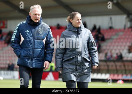 Amsterdam, Niederlande. April 2024. AMSTERDAM, NIEDERLANDE - 20. APRIL: Während des niederländischen Azerion Women's Eredivisie-Spiels zwischen Ajax und AZ Alkmaar im Sportpark de Toekomst am 20. April 2024 in Amsterdam, Niederlande. (Foto von Gerard Spaans/Orange Pictures) Credit: Orange Pics BV/Alamy Live News Stockfoto