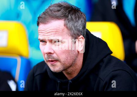 Mansfield, Großbritannien. April 2024. Gillingham-Manager Stephen Clemence beim SKY Bet EFL League 2 Spiel von Mansfield Town FC gegen Gillingham Town FC im One Call Stadium, Mansfield, England, Großbritannien am 20. April 2024 Credit: Every Second Media/Alamy Live News Stockfoto