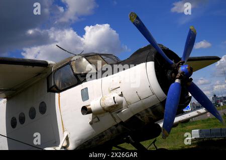 Antonov an-2 aus der Sowjetzeit im Repülőmúzeum, Aeropark, Budapest International Airport, Ungarn Stockfoto