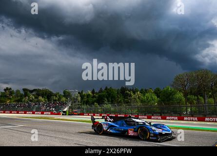 ©PHOTOPQR/OUEST FRANCE/Franck Dubray ; Imola ; 20/04/2024 ; Sport Automobile WEC championnat du Monde d' Endurance sur le Circuit d' Imola en Italie. ALPINE ENDURANCE TEAM n° 36 pilotée par Nicolas Lapierre , Mick Schumacher , Matthieu Vaxivière (Foto Franck Dubray) - Langstreckenrennen - WEC - 6 Stunden des Imola Qualifiyng Race 20. APRIL 2024 Stockfoto