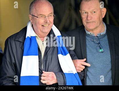 Der legendäre Fußballtrainer Sven-Goran „Svennis“ Eriksson wird vor dem Fußballspiel am Samstag zwischen IFK Göteborg und IFK Norrköping in Gaml gefeiert Stockfoto