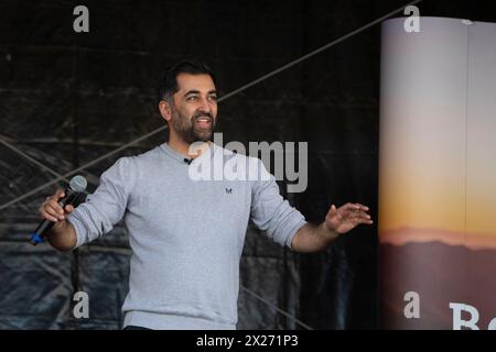 Glasgow, Schottland, 20. April 2024. Believe in Scotland Pro-Independence-Kundgebung mit dem Ersten Minister Humza Yousaf von der Scottish National Party am 20. April 2024 in Glasgow, Schottland. Quelle: Jeremy Sutton-Hibbert/ Alamy Live News. Stockfoto