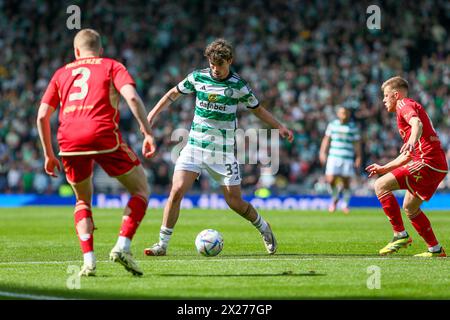 Glasgow, Großbritannien. April 2024. In der ersten Runde des Scottish Gas Men's Scottish Cup Halbfinals spielt Aberdeen Celtic im Hampden Park, Glasgow, Großbritannien. Quelle: Findlay/Alamy Live News Stockfoto