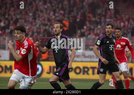 Berlin, Berlin, Deutschland. April 2024. Spiel zwischen FC Union Berlin und Bayern im Rahmen der Bundesliga 2023-2024 im Stadion an der Alten FÃ¶rsterei am 20. April 2024 in Berlin. (Foto von Sergio Mendes/PxImages) (Credit Image: © Sergio Mendes/PX Imagens via ZUMA Press Wire) NUR FÜR REDAKTIONELLE ZWECKE! Nicht für kommerzielle ZWECKE! Stockfoto