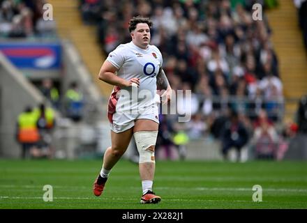 Twickenham, Vereinigtes Königreich. April 2024. PGuiness Womens sechs Nationen. England V Irland. Twickenham Stadium. Twickenham. Hannah Botterman (England) während des England V Ireland Guinness Womens Six Nations Rugby Match. Quelle: Sport In Pictures/Alamy Live News Stockfoto