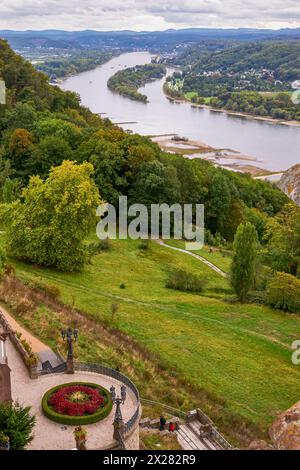 Besuch der Burg Drachenfels in Deutschland Stockfoto