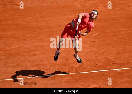 Paris, Frankreich. April 2024. Stefanos Tsitsipas beim Rolex Monte-Carlo Finale ATP Masters 1000 Tennis am 14. April 2024 im Monte Carlo Country Club in Roquebrune Cap Martin, Frankreich bei Monaco. Quelle: Victor Joly/Alamy Live News Stockfoto