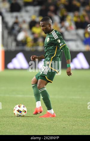 Columbus, Ohio, USA. April 2024. Juan David Mosquera (29), Verteidiger der Portland Timbers, übergibt den Ball gegen die Columbus Crew in ihrem Spiel in Columbus, Ohio. Brent Clark/Cal Sport Media/Alamy Live News Stockfoto