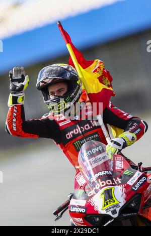 ASSEN – Alvaro Bautista (ESP) auf seinem Ducati reagiert auf den Sieg des Superpole Race während des World Superbike Race auf dem TT Circuit Assen. ANP VINCENT JANNINK Stockfoto