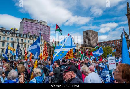 Believe in Scotland am 20. April 2024 in George Square, Glasgow Stockfoto