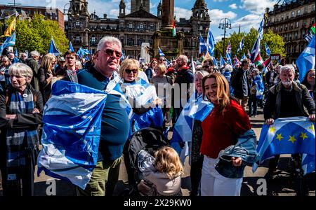 Believe in Scotland am 20. April 2024 in George Square, Glasgow Stockfoto